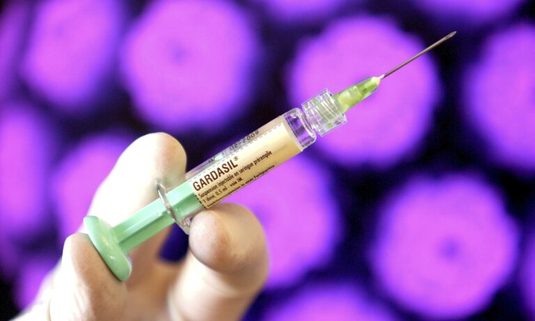 Το εμβόλιο για τον HPV & η πρόληψη του καρκίνου της μήτρας: Μια συνέντευξη με τον Δρ. Θεόδωρο Αγοραστό